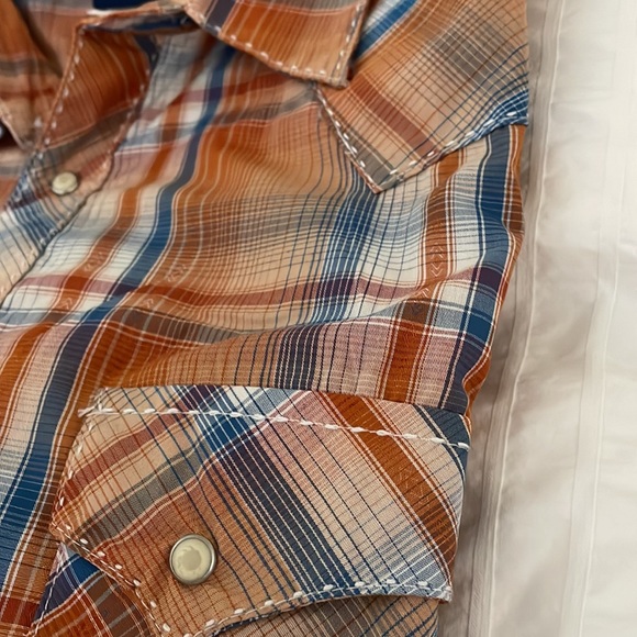 Wrangler mens western shirt  New but washed once too small fits more like an XL - Picture 7 of 7